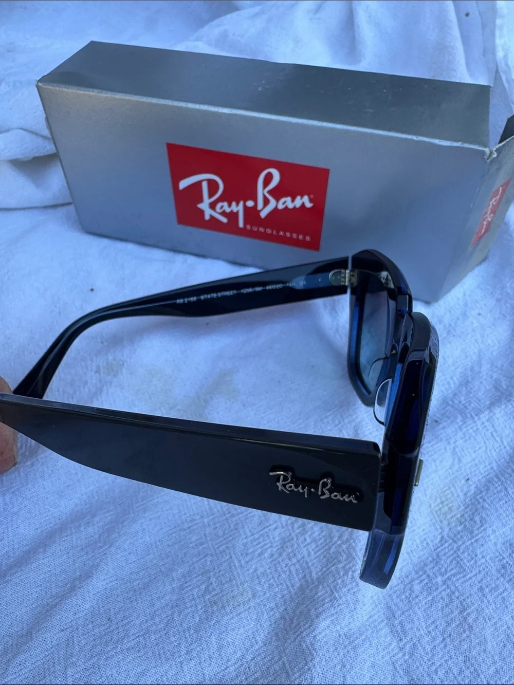 Ray-Ban muted grey blueWayfarer Sunglasses with Gray Lenses 49 Eyesize